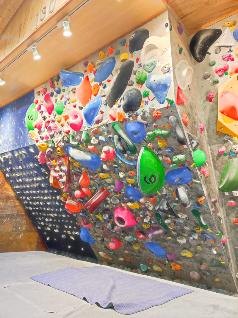 ボルダリングウォール | ボルダリングジム | BolBol -ボルボル